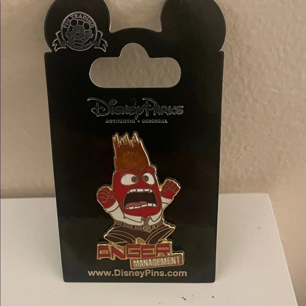Disney Inside Out Anger Pin - Red and Gold - Picture 1 of 5